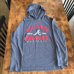 Majestic brand Atlanta braves Logo Pullover